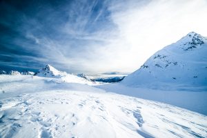 Wallpaper Snow Mountain